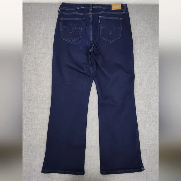 Levis 529 Curvy Bootcut Stretch Denim Dark Wash Jeans. 16 - Picture 4 of 12